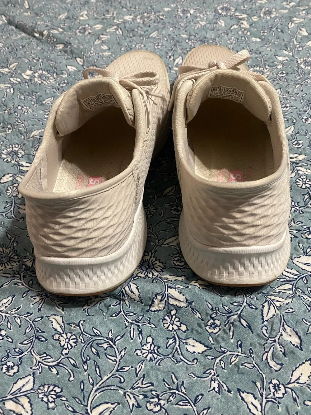 Skechers Slip-In Women's Light Beige Athletic Sneakers 9.5